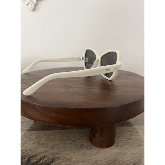 Celine White Butterfly Sunglasses CL400751 25c 56-14-145 - Picture 11 of 11